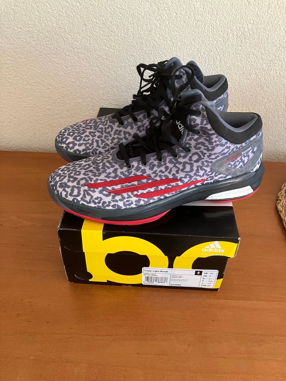 Basketbalschoenen - Zo goed als nieuw maat 43, Ophalen of Verzenden, Zo goed als nieuw, Schoenen