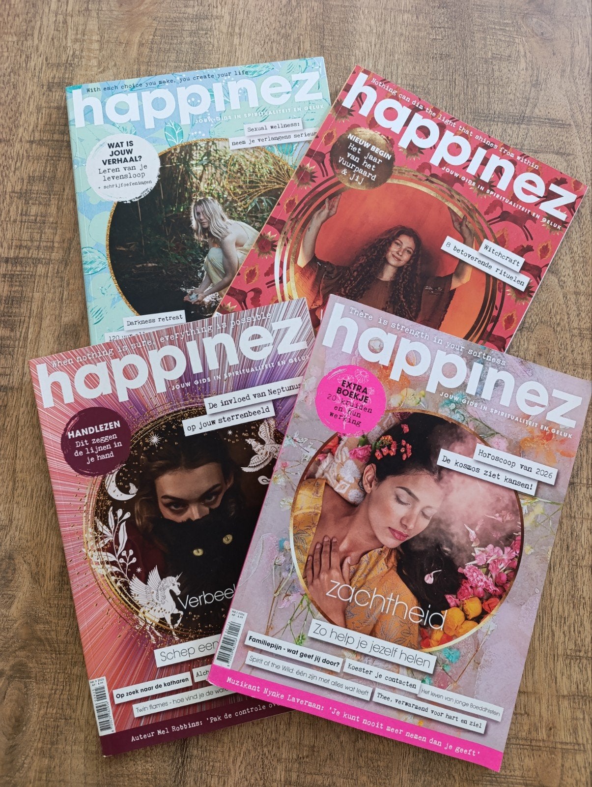 4 x Happinez, ongelezen, Ophalen of Verzenden, Zo goed als nieuw, Lichaam en Geest