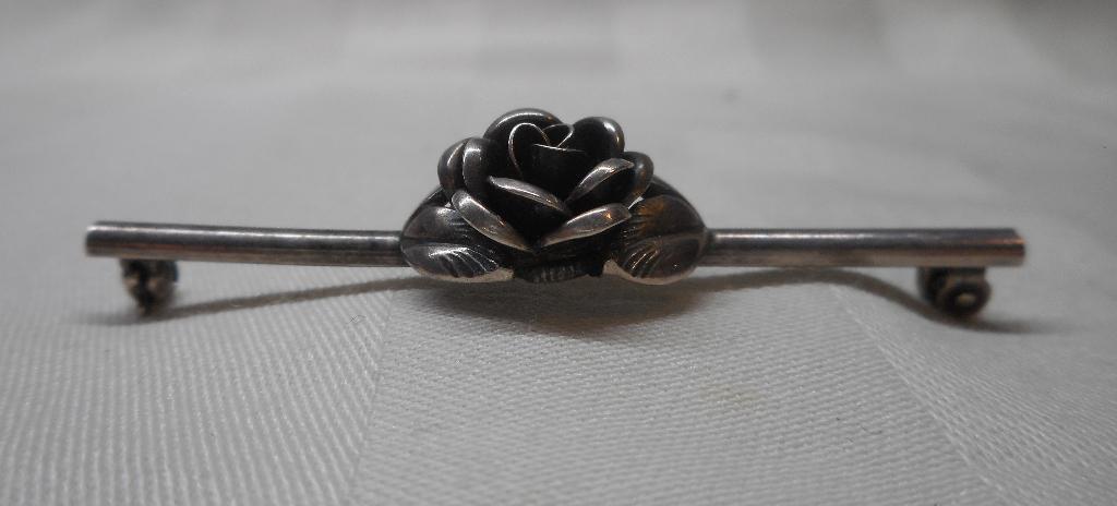 Zilveren vintage Teka broche roos nr.354, Sieraden, Tassen en Uiterlijk, Broches, 4 tot 7 cm, Verzenden, Zo goed als nieuw, Zilver
