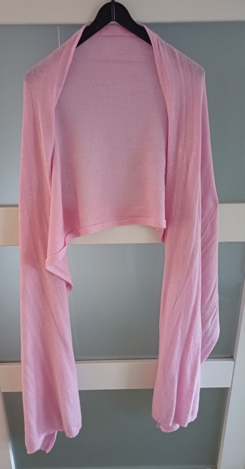 ZGAN Fijne lange wollen sjaal omslagdoek lichtroze, Ophalen of Verzenden, Zo goed als nieuw, Maat 46/48 (XL) of groter, Sjaal