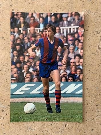 Org kleurenfoto 20x30 cm Johan Cruijff actie FC Barcelona'74, Verzenden, Nieuw, Buitenlandse clubs, Poster, Plaatje of Sticker
