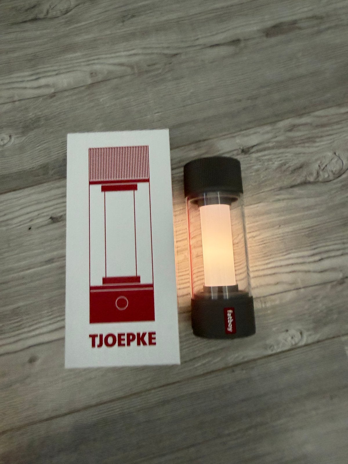 Nieuwe Fatboy Tjoepke - Compacte Oplaadbare Tafellamp, Ophalen of Verzenden, Nieuw, Grijs, Modern