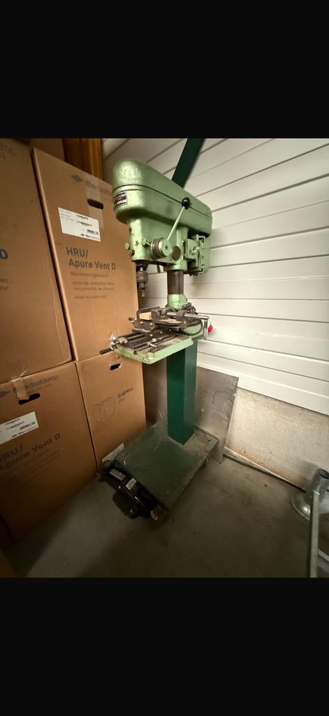 Diverse degelijke hout bewerkings machines te koop., Doe-het-zelf en Verbouw, Gereedschap | Overige machines, Ophalen, Gebruikt
