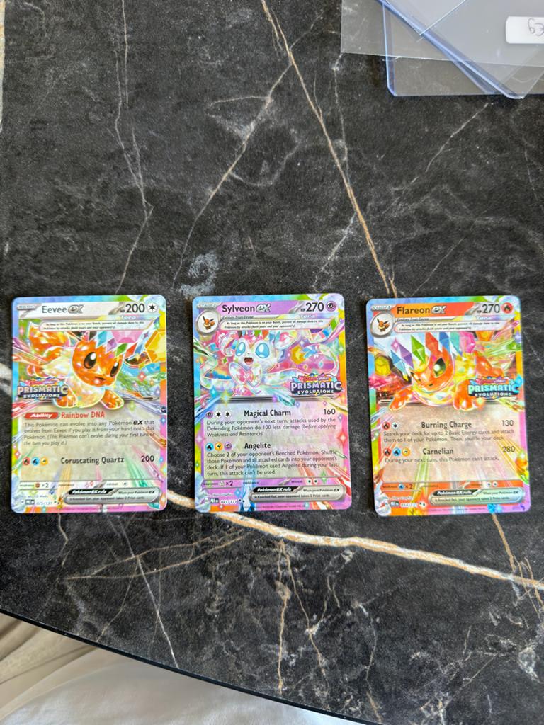 Eevee Ex, Sylveon Ex, Flareon Ex Stamped Pokemon, Verzenden, Zo goed als nieuw