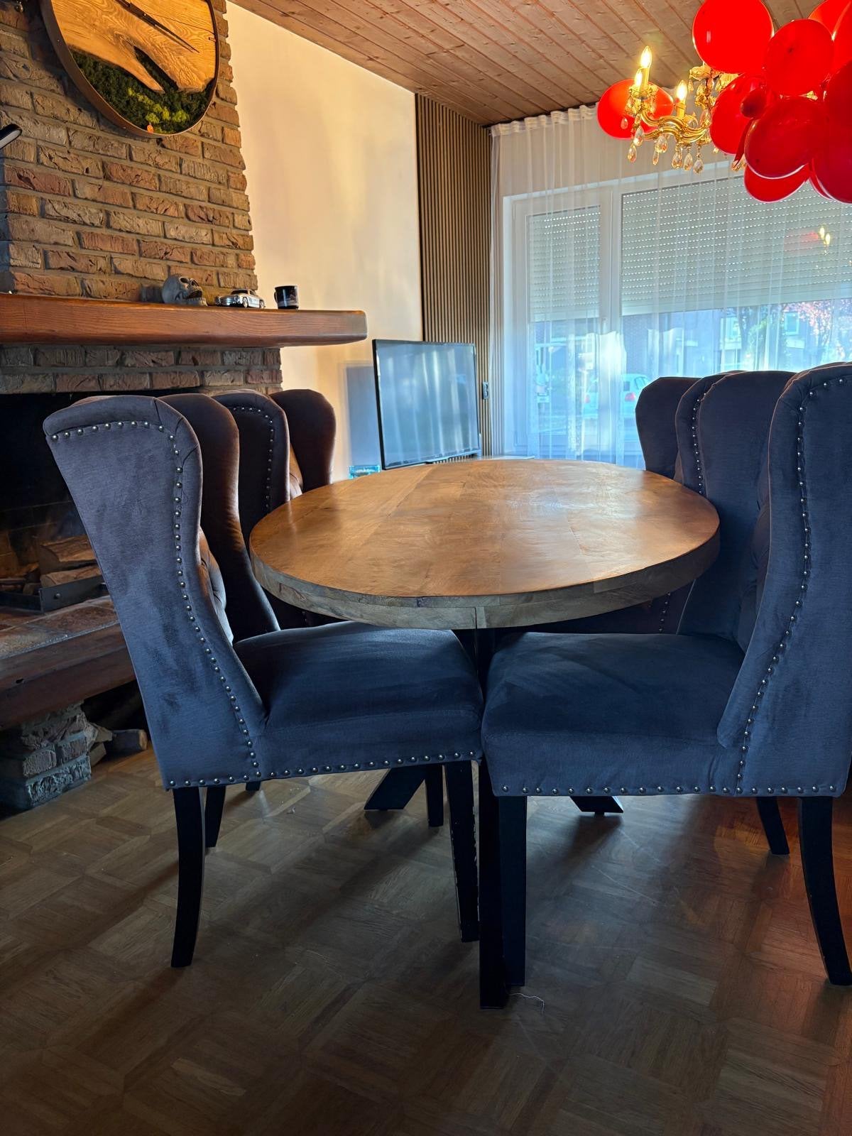 Mongolian Tafel met stoelen, Ophalen of Verzenden, Zo goed als nieuw, Mongool, Vier
