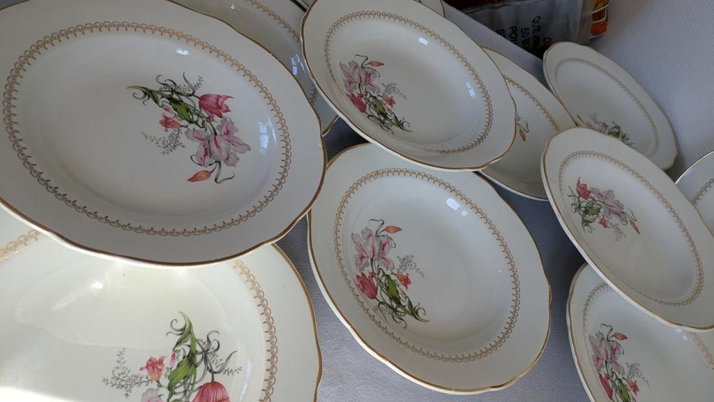 Franse Retro Vintage borden bloemen en goud Lunéville, Ophalen of Verzenden