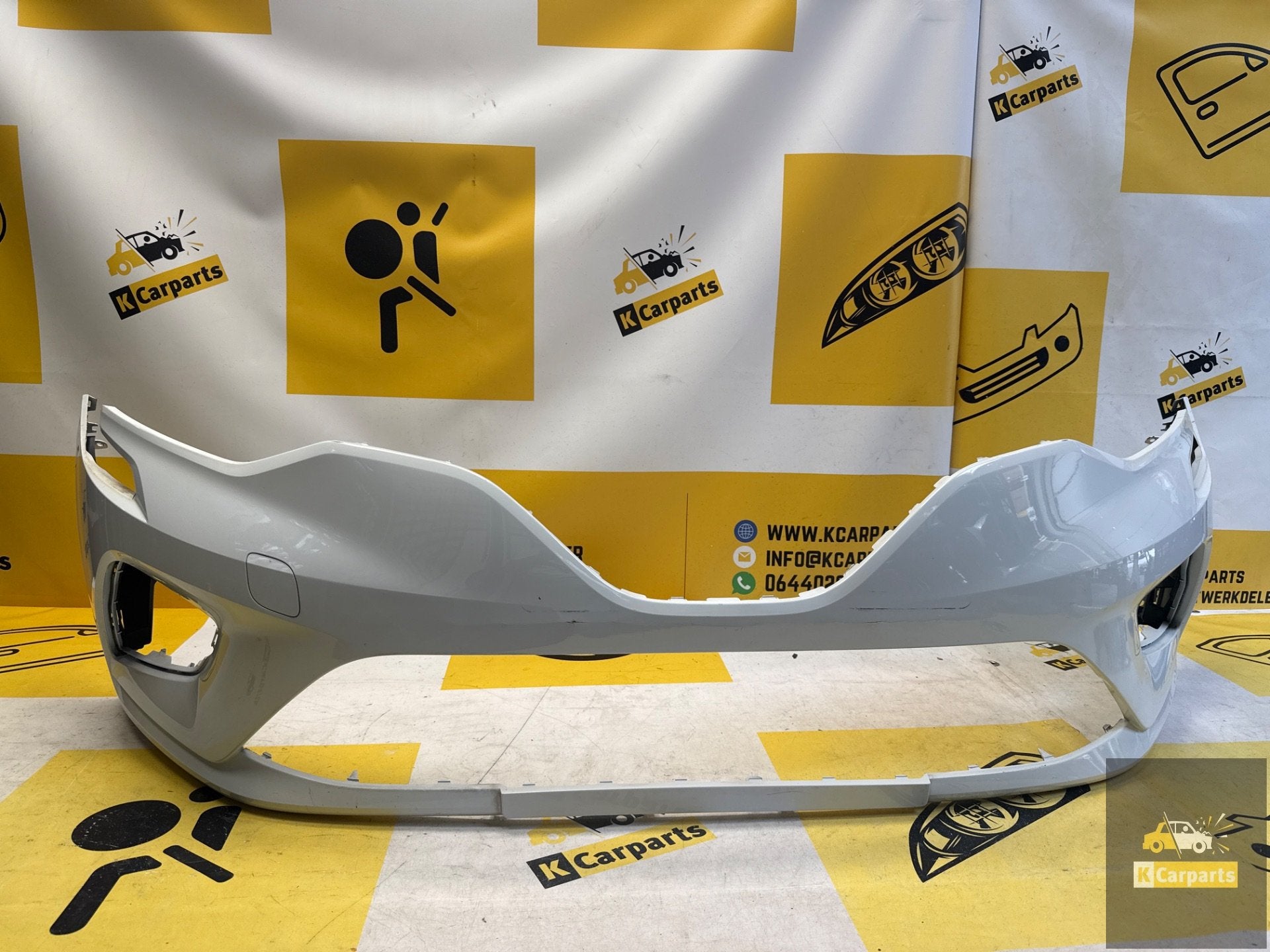 Voorbumper Renault Clio 5 VII 2019-2023 620228351R bumper, Auto-onderdelen, Info@fabrikant.eu, Ophalen of Verzenden, Bumper, Fabrikant BV