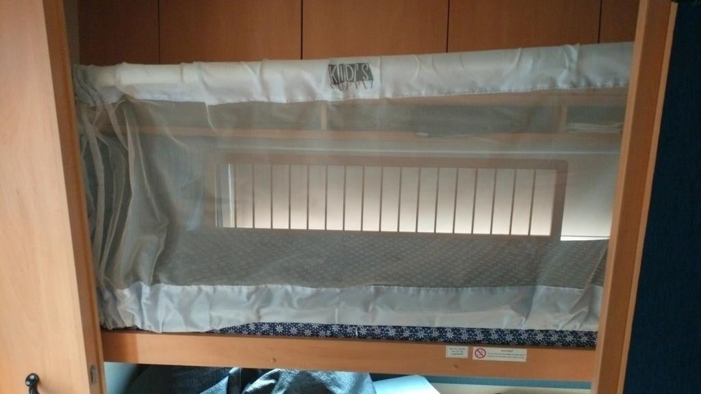 Bedhekje voor caravan stapelbed, Caravans en Kamperen, Caravan accessoires, Ophalen, Zo goed als nieuw