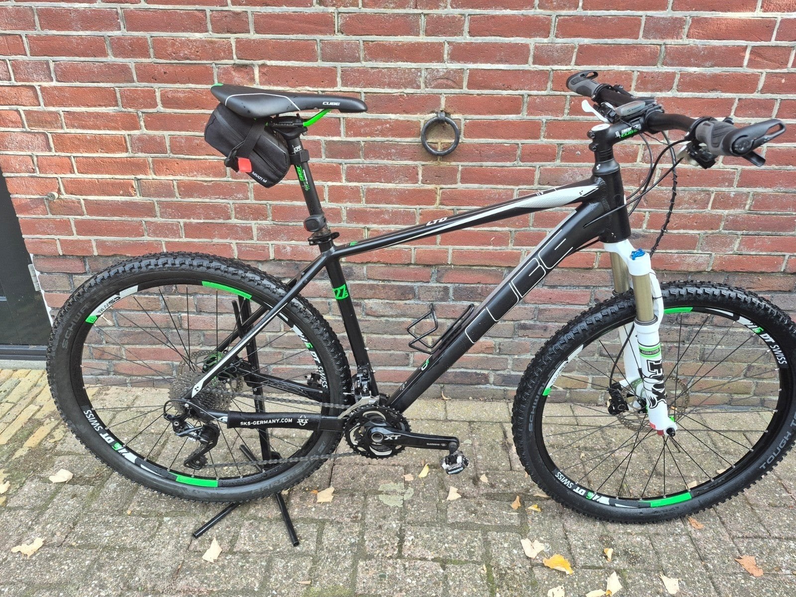 Foto 3 van Cube Ltd 27,5 inch mountainbike