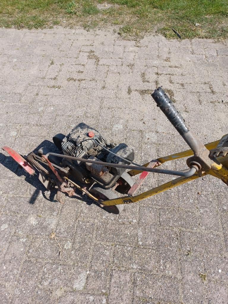 graskantenmaaier / mc clane, Ophalen, Gebruikt, Benzine