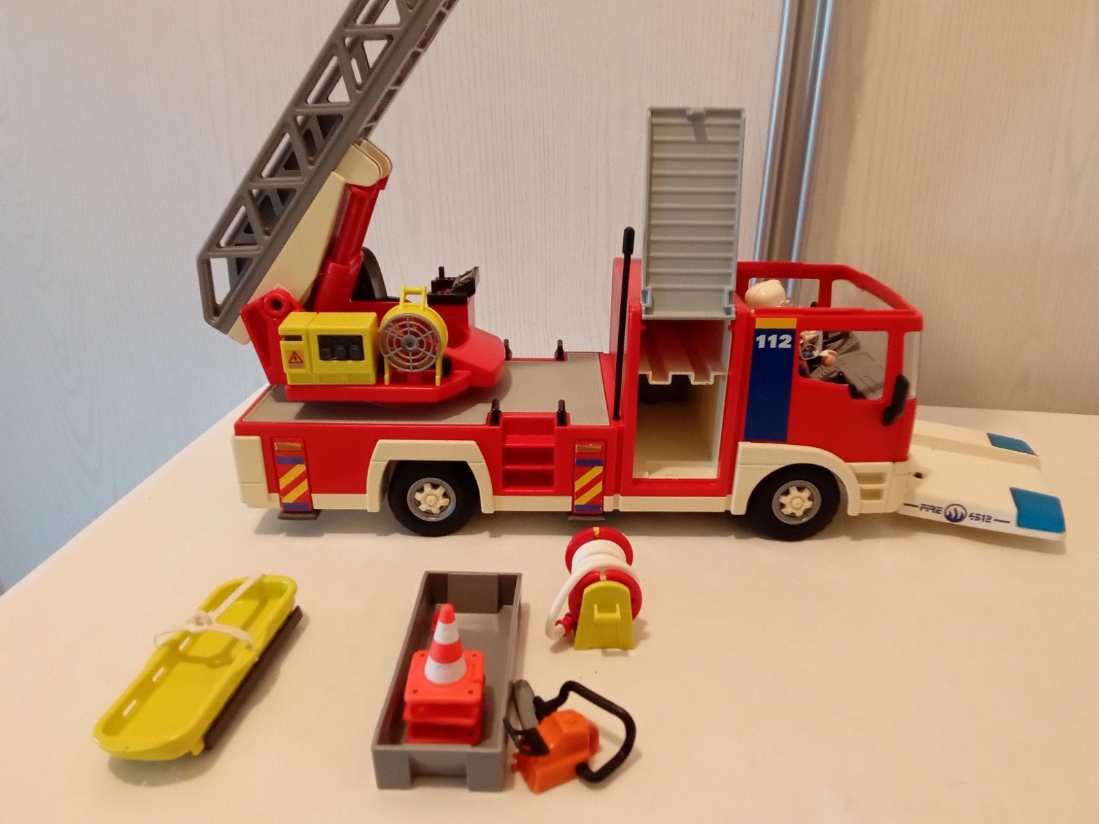 Playmobil 4820 ladderwagen brandweer compleet
