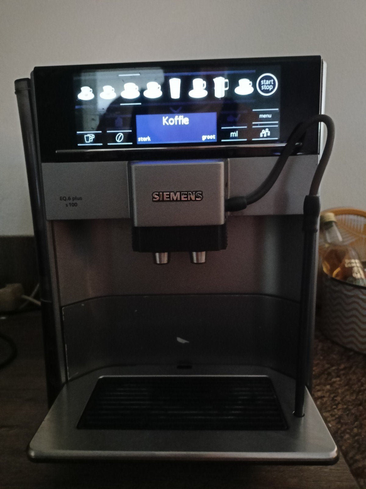 siemens eq.6 plus  s100 koffieapparaat, Ophalen, Koffiemachine, Koffiebonen, Zo goed als nieuw