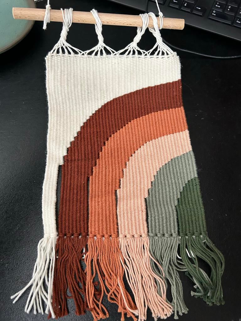 Wandhanger met regenboogpatroon, Ophalen of Verzenden, Zo goed als nieuw