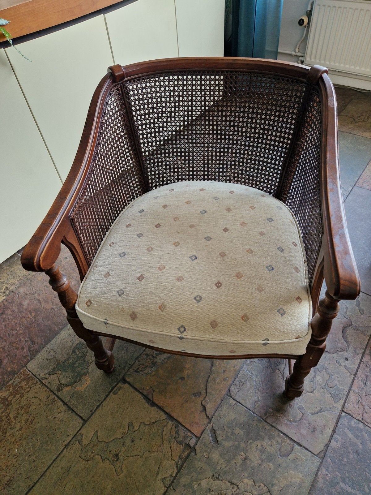 2 stoelen, Ophalen