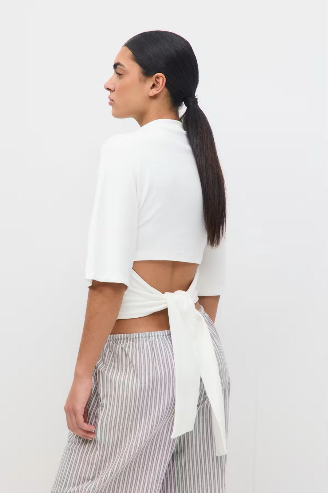 Gina Tricot - witte top met strikdetail | maat S, Gina Tricot, Wit, Ophalen of Verzenden, Zo goed als nieuw