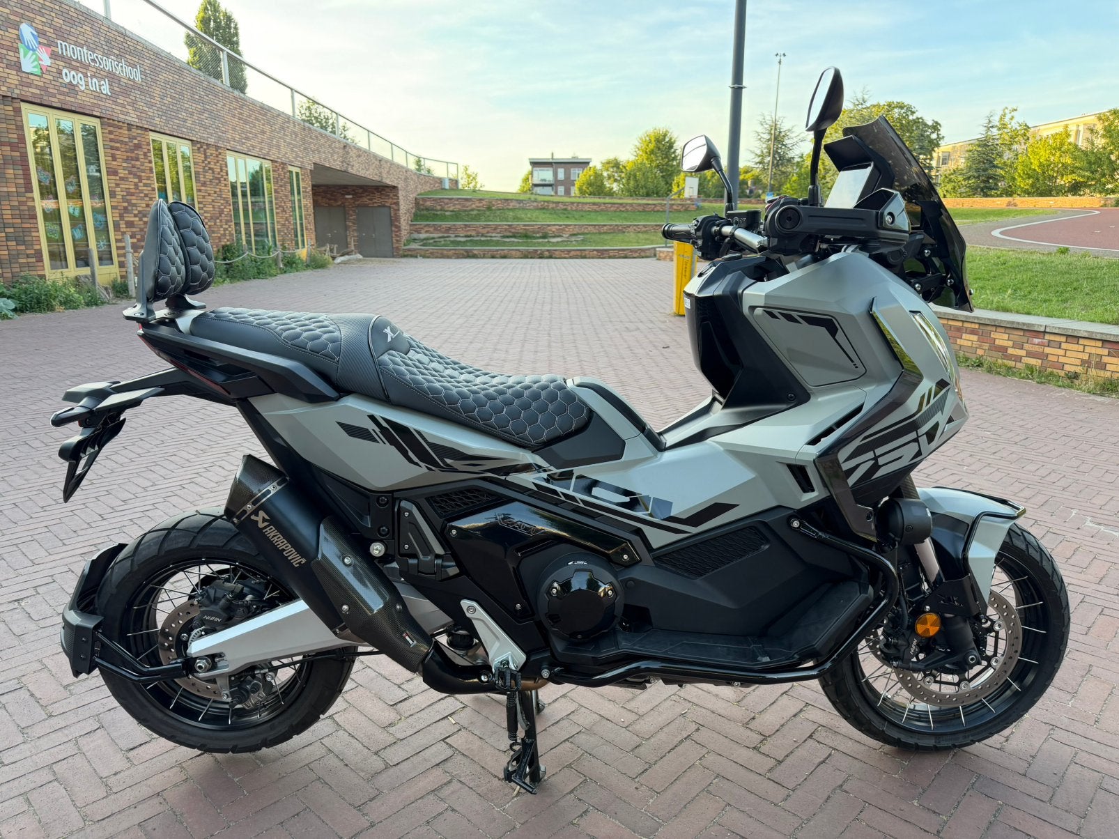 Honda X-ADV 750 Nardo Akrapovic Carbonpakket Vol optie! XADV, Motoren, Gebruikt, Particulier, Meer dan 35 kW, Automaat