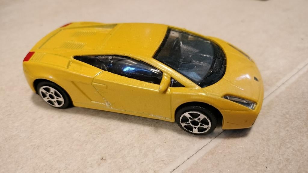Lamborghini  in nieuwstaat 1/43, Ophalen of Verzenden, Zo goed als nieuw, Auto, Overige merken