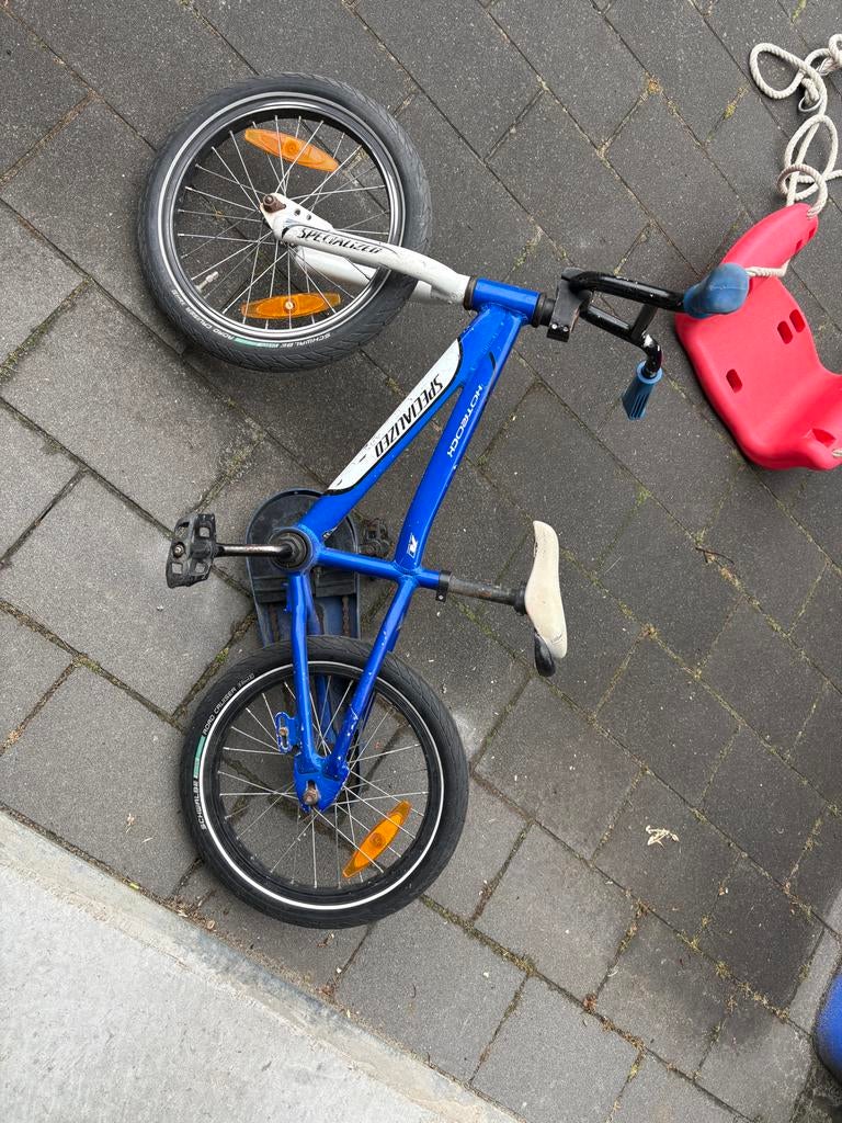 Specialized Hotrock kinderfiets 16 inch, Fietsen en Brommers, Fietsen | Kinderfietsjes, Ophalen, Gebruikt, Terugtraprem, 16 tot 20 inch