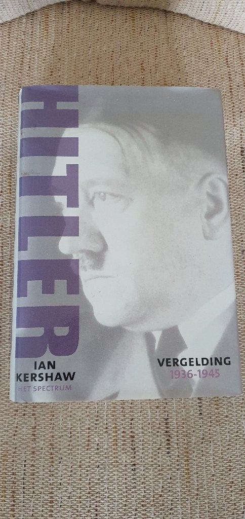 Hitler Vergelding 1936-1945, Tweede Wereldoorlog, Verzenden, Zo goed als nieuw, Algemeen