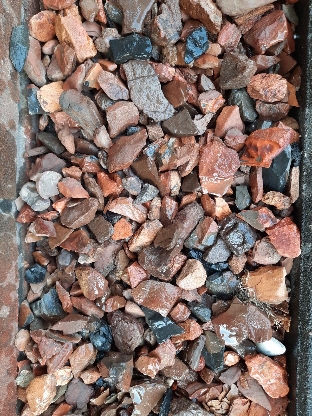 Mijnsteen split rood-geel, ca. 1 m3, Tuin en Terras, Grind, Keien en Split, Ophalen