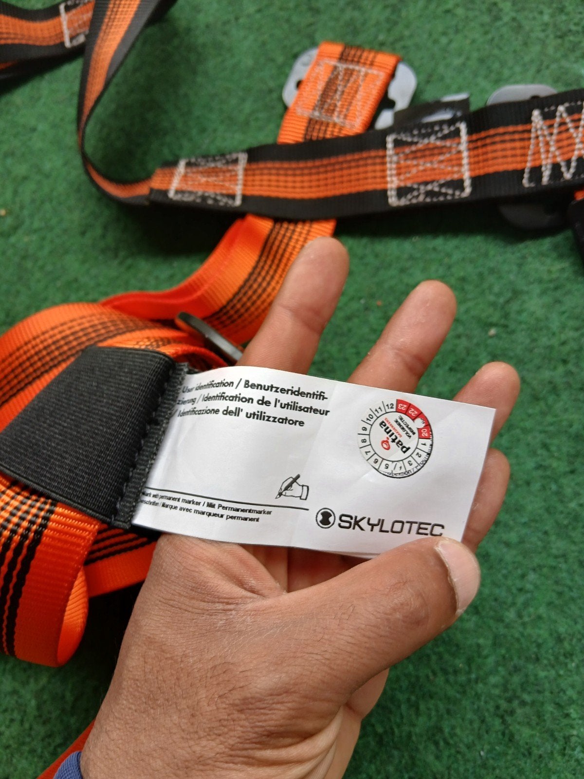 Skylotec MARK 1 PLUS afdaalapparaat met harnas en touw, Ophalen