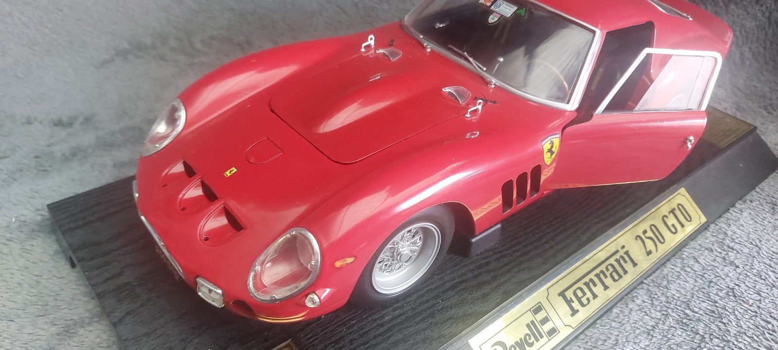 Revell Ferrari 250 GTO Modelauto 1:12, Hobby en Vrije tijd, Ophalen of Verzenden, Zo goed als nieuw, 1:9 t/m 1:12, Auto
