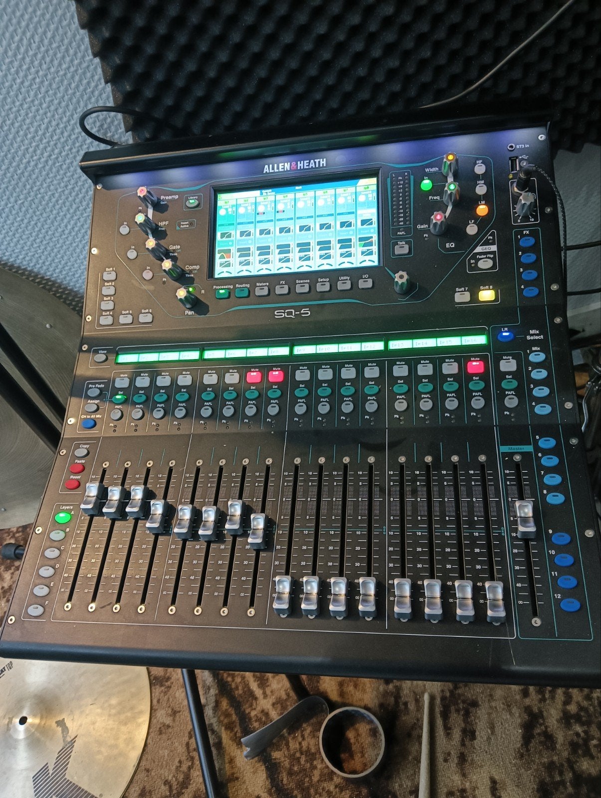 Allen & Heath SQ5 Digitale Mixer - Inclusief Plug-ins!, Muziek en Instrumenten, Ophalen of Verzenden, Zo goed als nieuw, 20 kanalen of meer