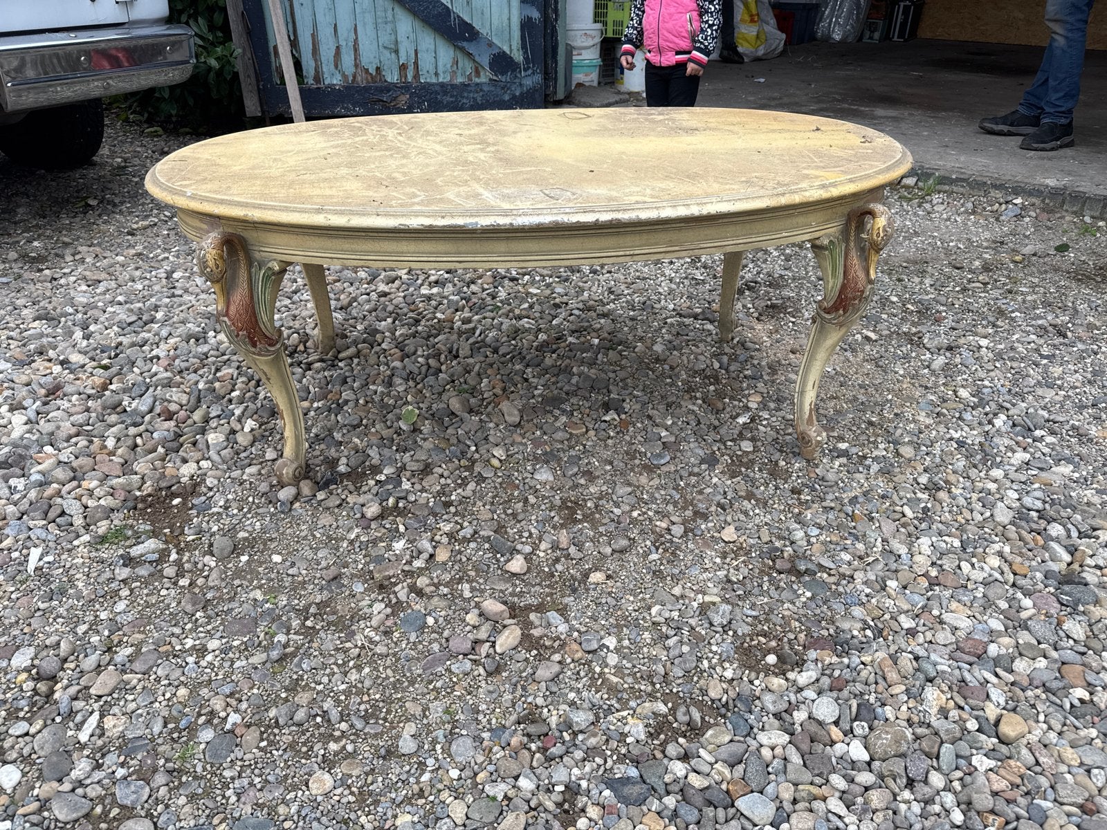 Antieke ovale salontafel - 135x76 cm, Ophalen
