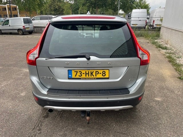 Volvo XC60 2.4 D5 AWD Summum, Auto's, Automaat, 1716 kg, Gebruikt, 197 €/maand