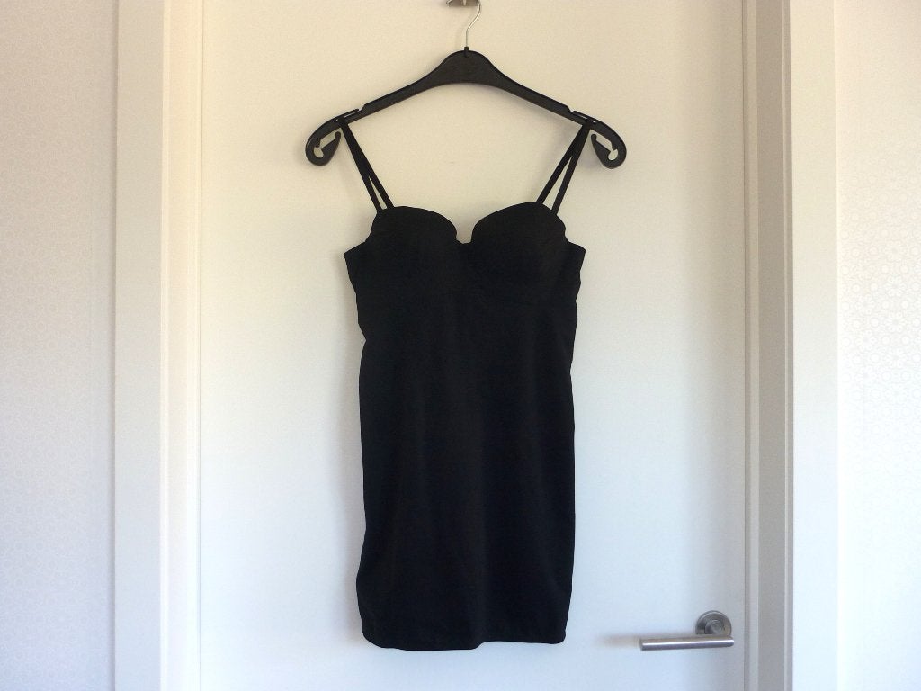 Zwarte shapewear corrigerende jurk van Hunkemöller Maat 80B, Ophalen of Verzenden, Zwart, Body of Korset