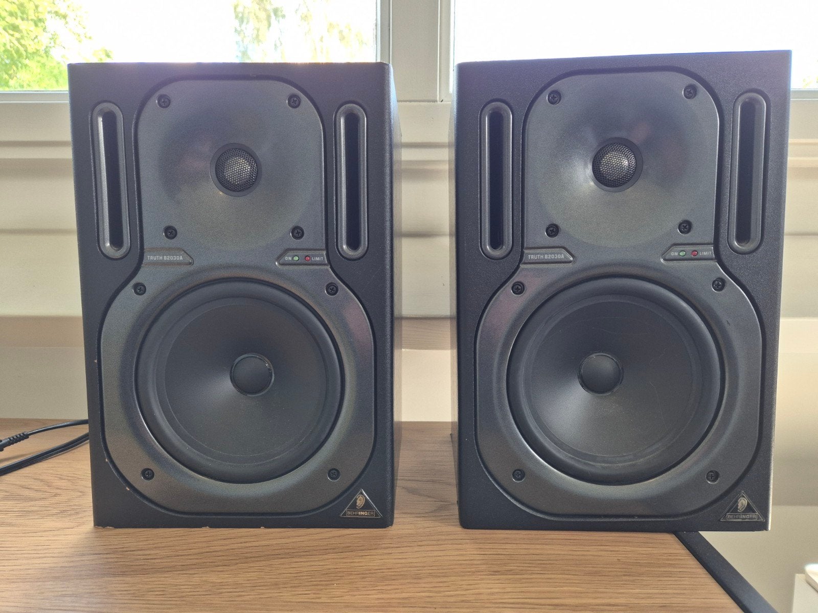 Behringer Truth B2030A Studiomonitoren (set van 2), Overige merken, Studiomonitor, Gebruikt, Ophalen of Verzenden