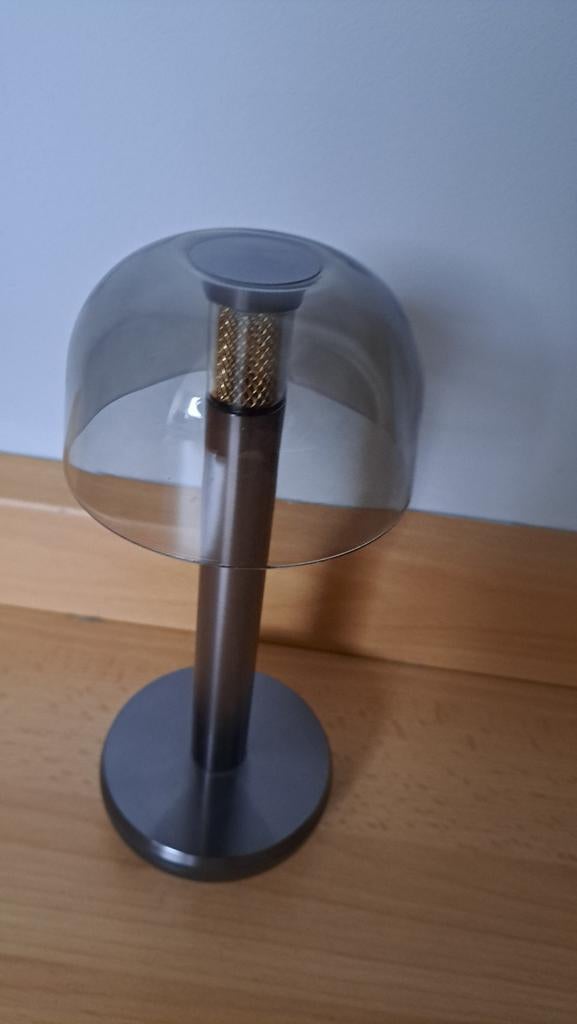Humble Two Table Light, Moderne tafellamp met rookglazen kap, Ophalen, Zo goed als nieuw, Glas, Modern