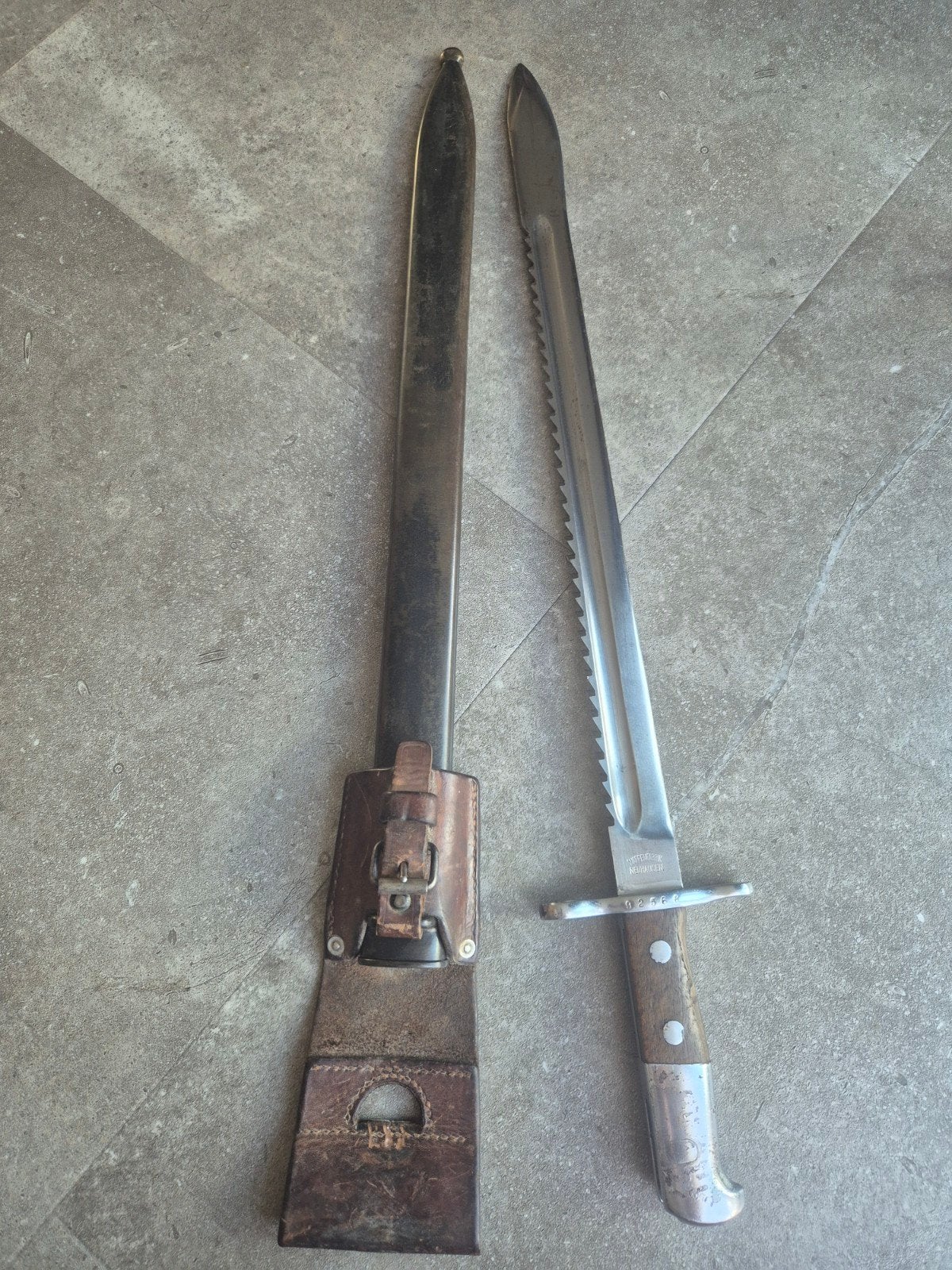 Prachtige Schmidt rubin Zaag bajonet., Ophalen of Verzenden, Landmacht, Overige gebieden, Mes of Dolk