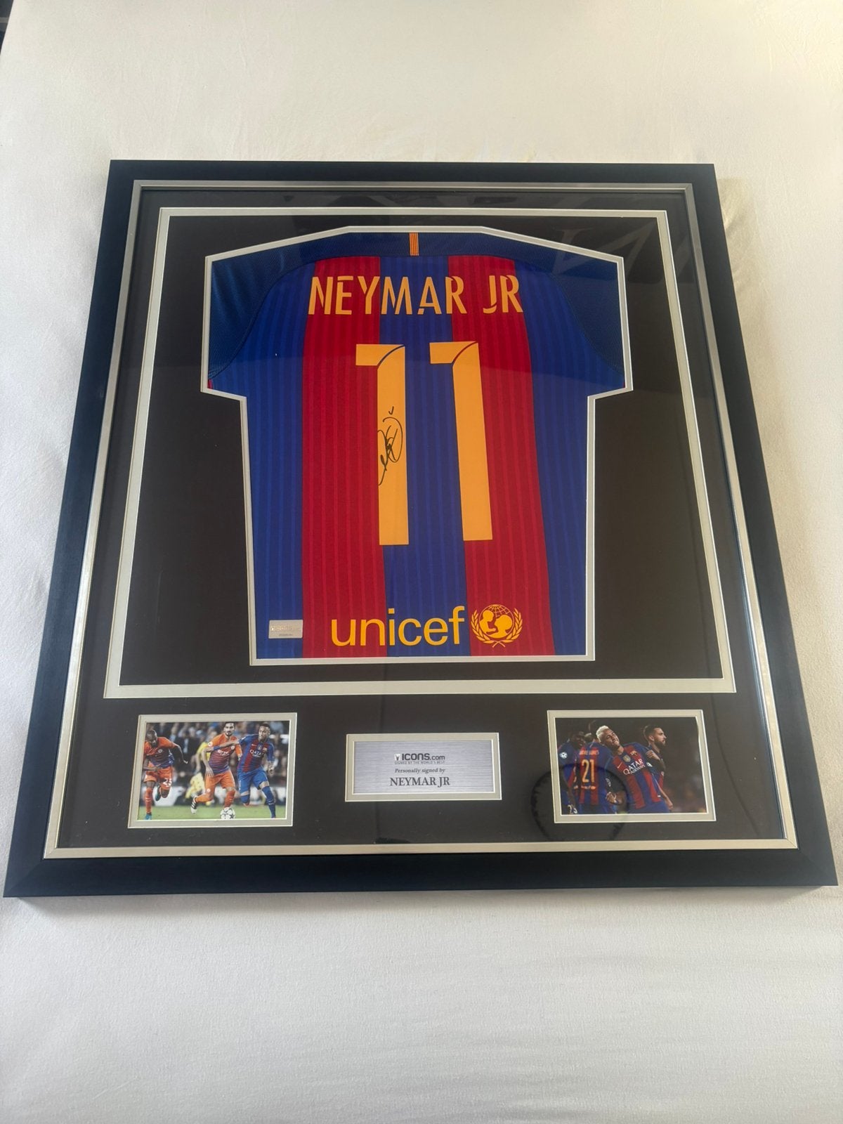 Neymar Jr gesigneerd Barcelona shirt ingelijst, Buitenlandse clubs, Shirt, Ophalen of Verzenden, Zo goed als nieuw