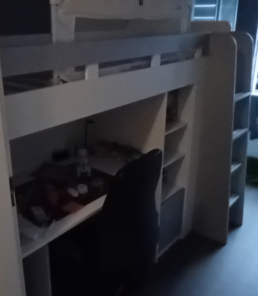 Halfhoogslaper met bureau - zeer nette staat, Ophalen, Gebruikt, 90 cm, Eenpersoons