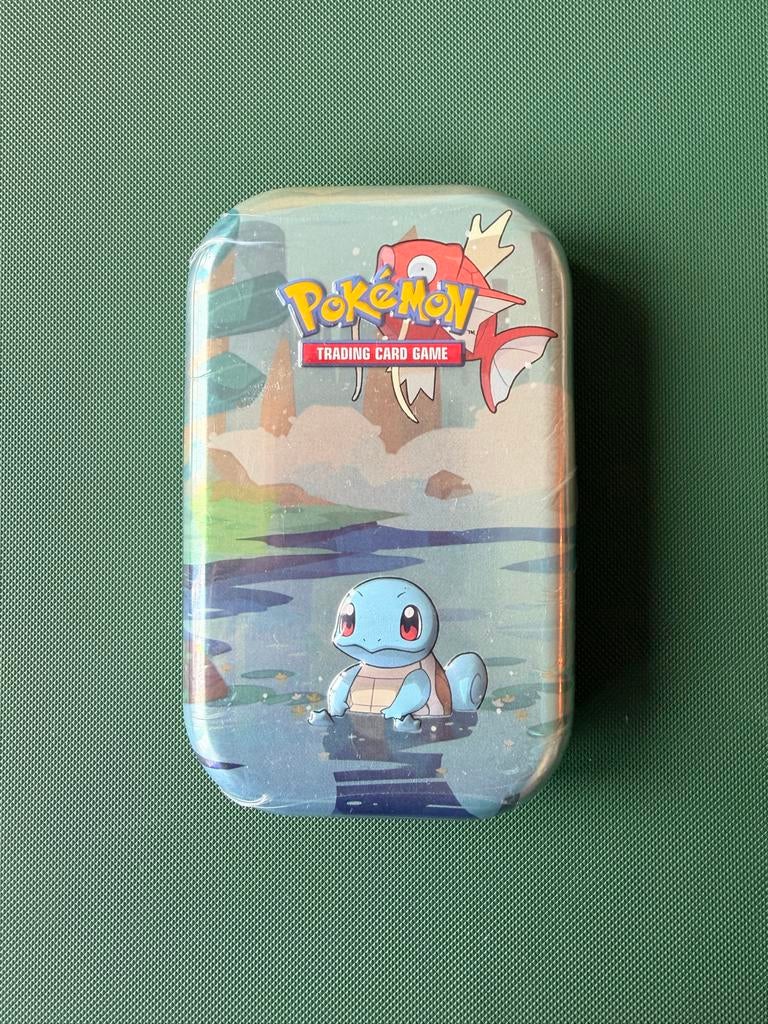 Pokémon Kanto Friends Mini Tin Squirtle, Hobby en Vrije tijd, Verzamelkaartspellen | Pokémon, Ophalen of Verzenden, Nieuw, Overige typen
