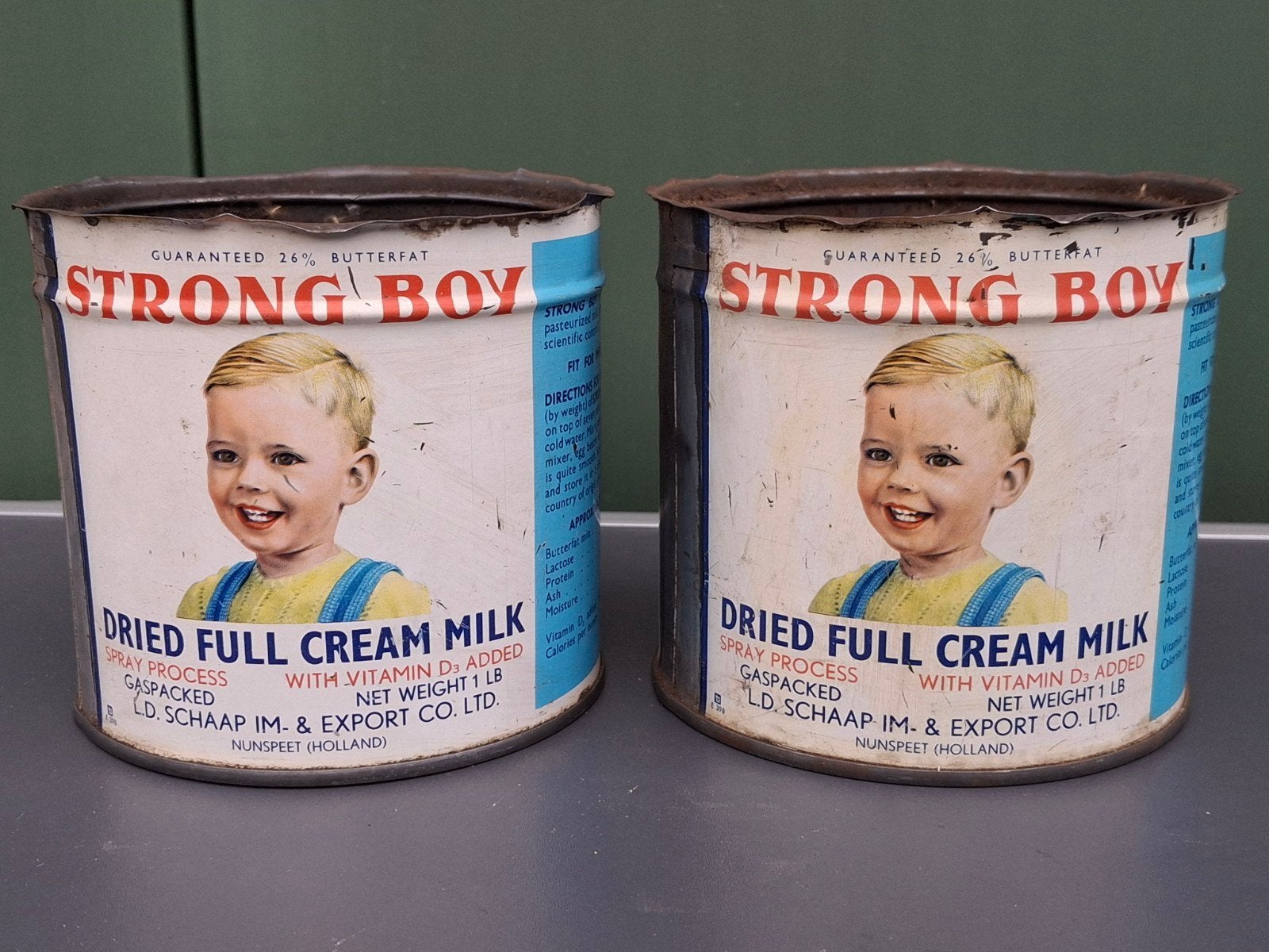 Strong Boy melkpoeder blikken / Nunspeet Schaap, Verzamelen, Blikken, Ophalen of Verzenden, Gebruikt, Overige