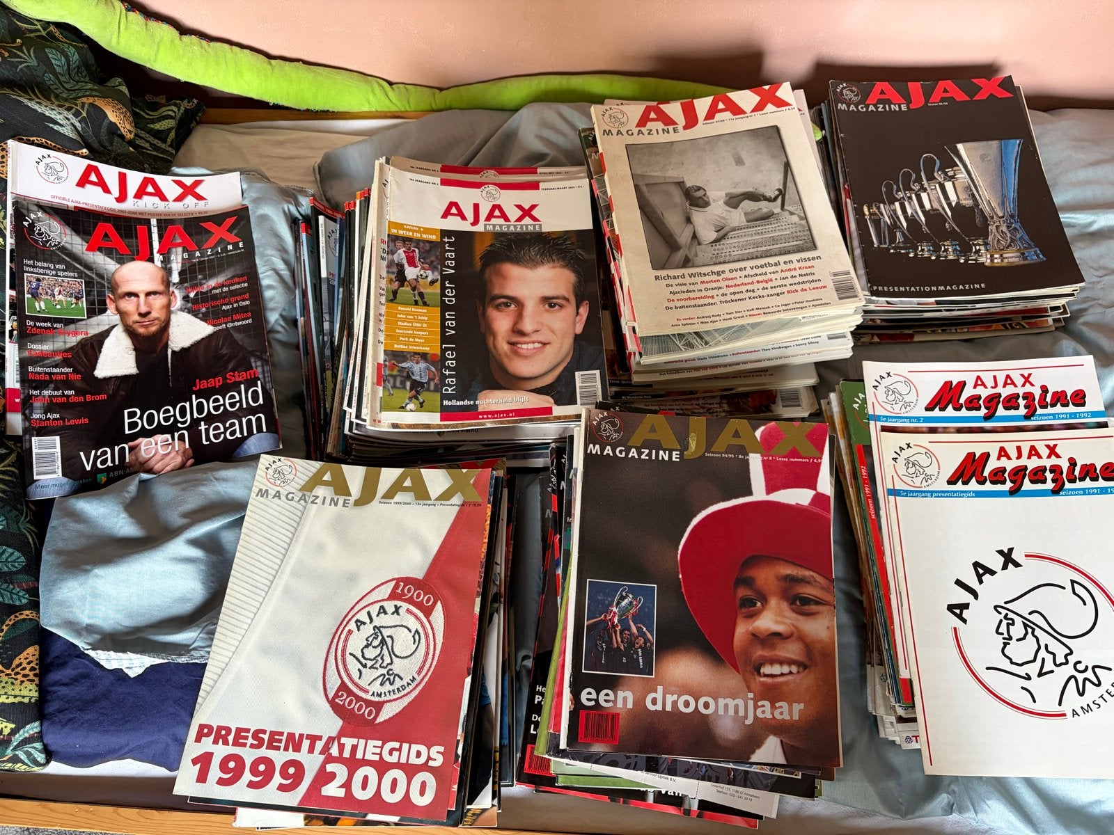 Grote collectie Ajax Magazines, jaargangen1991/1992 t/m 2007, Ophalen, Gelezen, Sport en Vrije tijd