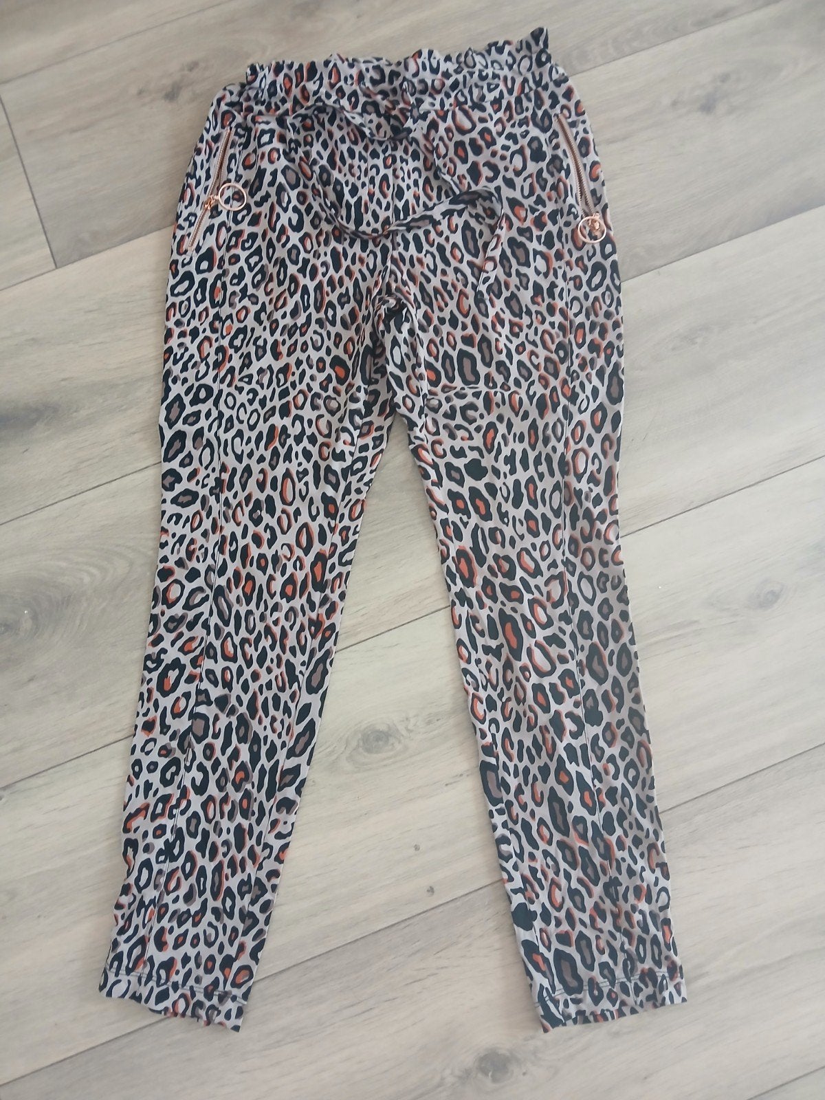 Jane Lushka Travelstof Broek met Luipaardprint - Maat L, Ophalen of Verzenden