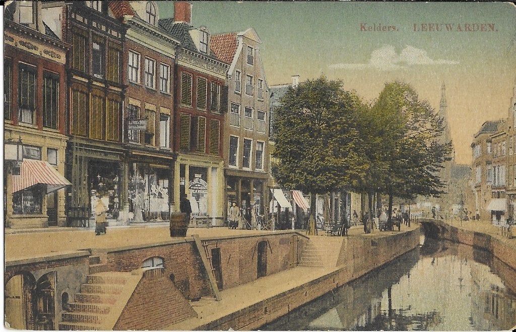 Leeuwarden, Kelders, Bierkade, trap, gracht, kerk, Verzenden, 1920 tot 1940, Gelopen, Friesland