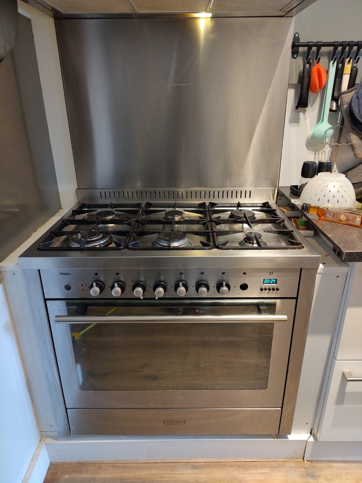 Pelgrim Gasfornuis met Oven - RVS, 6 Pitten, Witgoed en Apparatuur, Fornuizen, Gebruikt, Hete lucht, 60 cm of meer, Ophalen of Verzenden