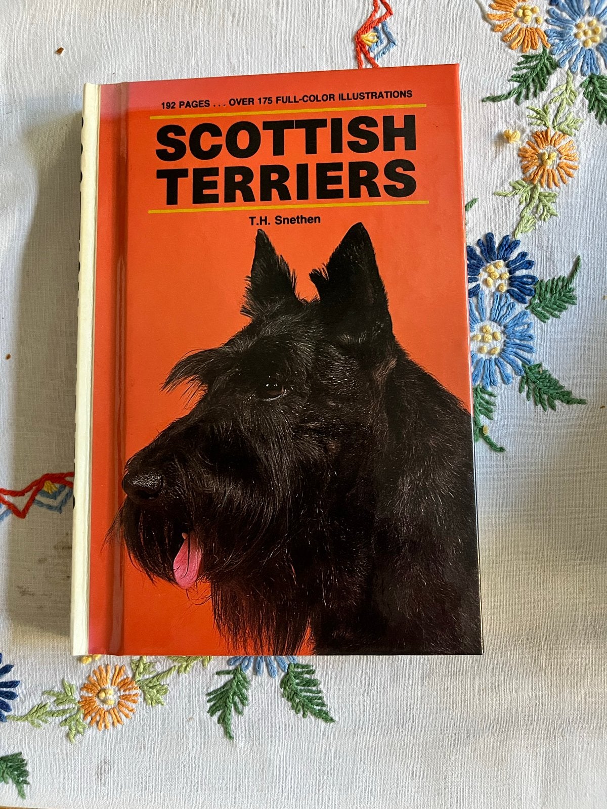Scottish Terriers Boek - Alles over Schotse Terriers, Ophalen of Verzenden, Gelezen, Honden