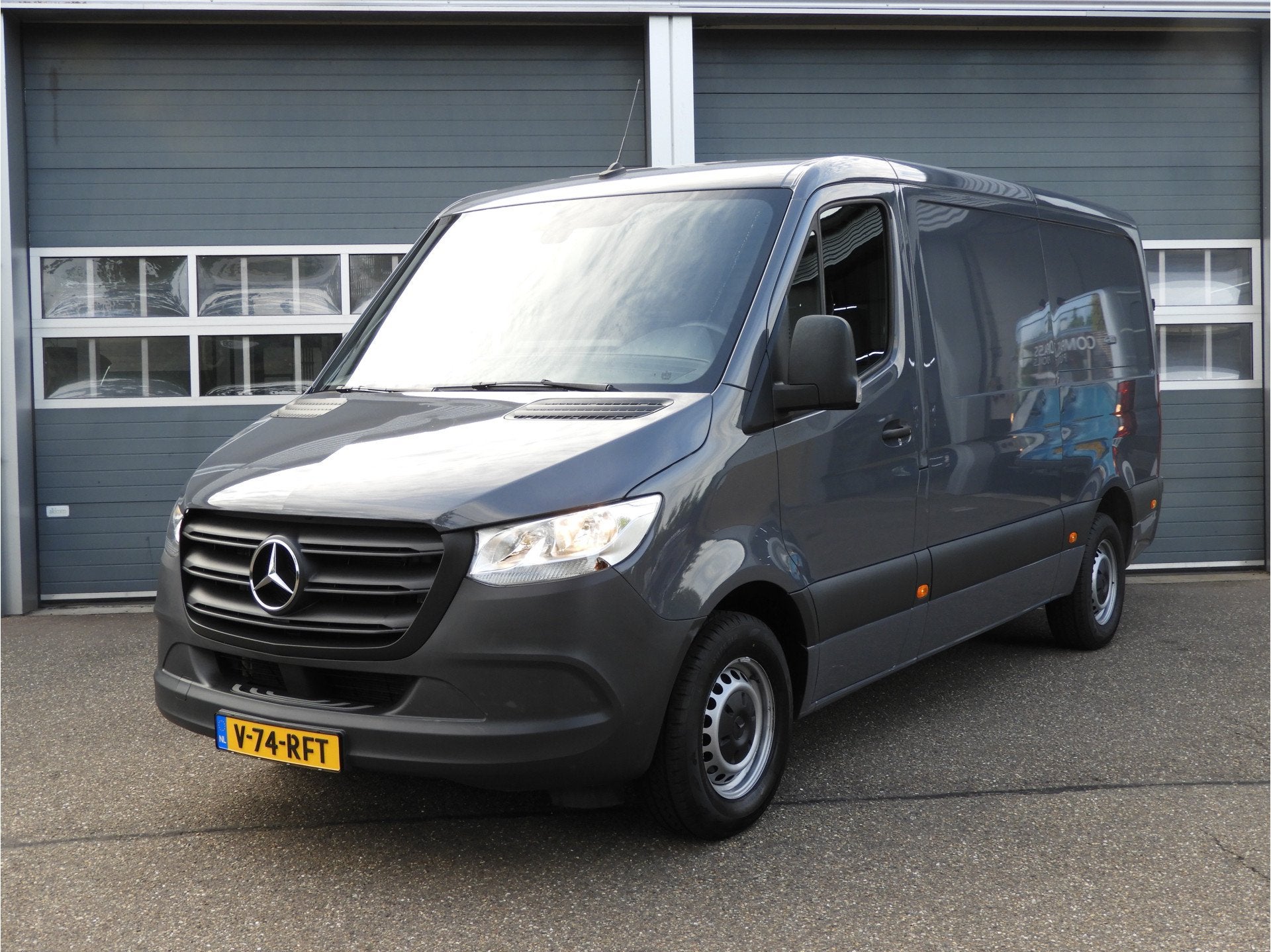 Mercedes-Benz Sprinter 319 1.9 CDI L2H1 RWD AUT | 3.5t TREKH, Automaat, Achterwielaandrijving, Gebruikt, Euro 6
