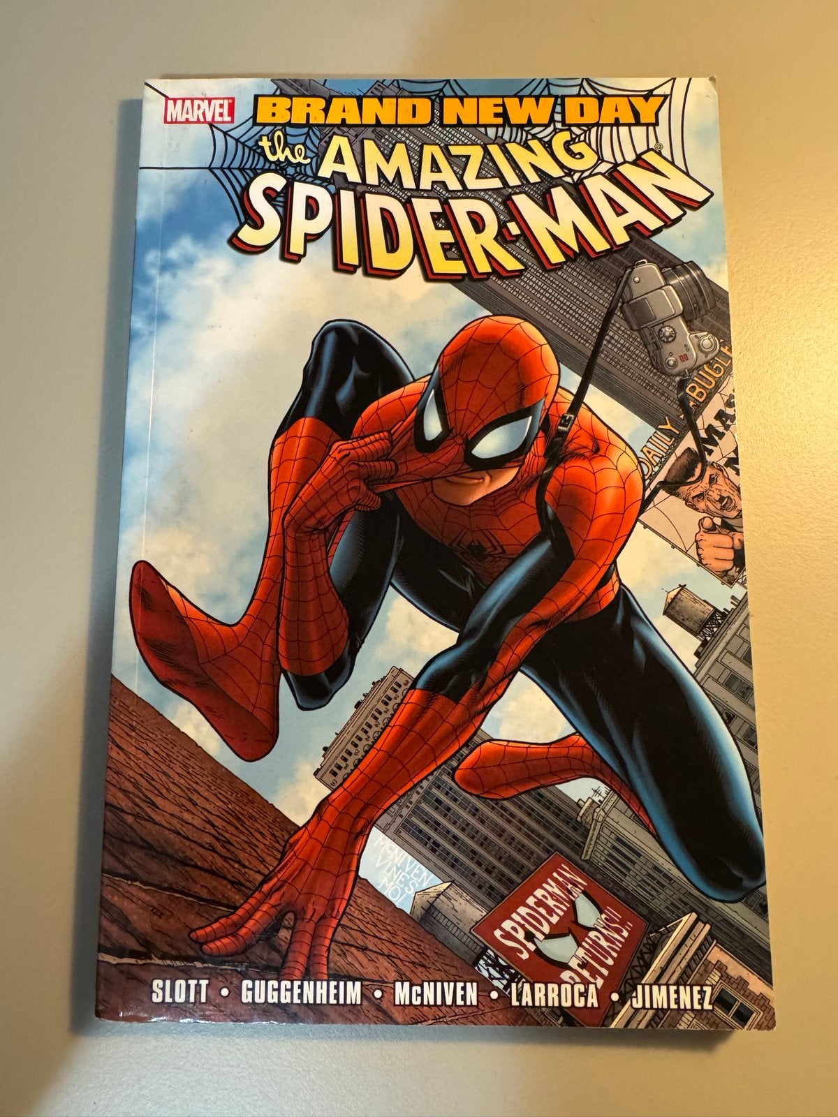 The Amazing Spider-Man: Brand New Day Vol. 1 - Marvel TPB, Boeken, Strips | Comics, Complete serie of reeks, Ophalen of Verzenden