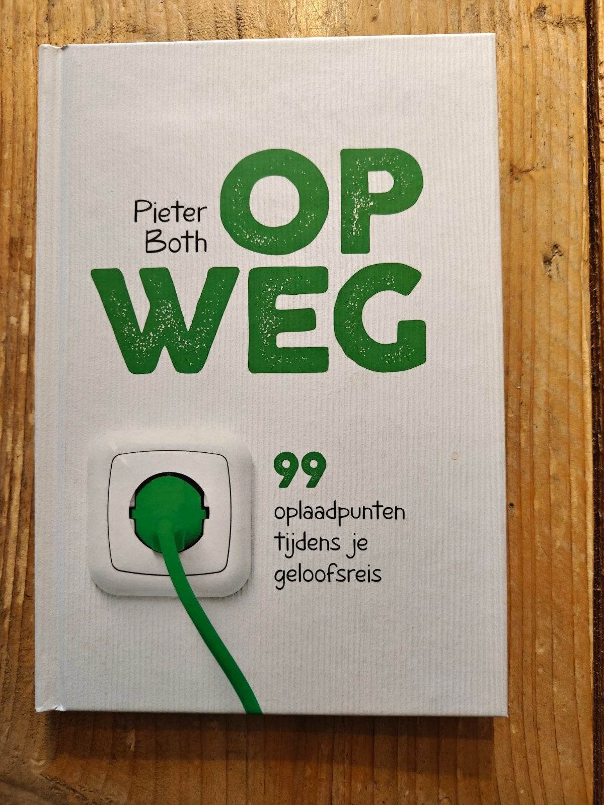 Op weg, 99 oplaadpunten tijdens je geloofsreis., Ophalen of Verzenden, Zo goed als nieuw