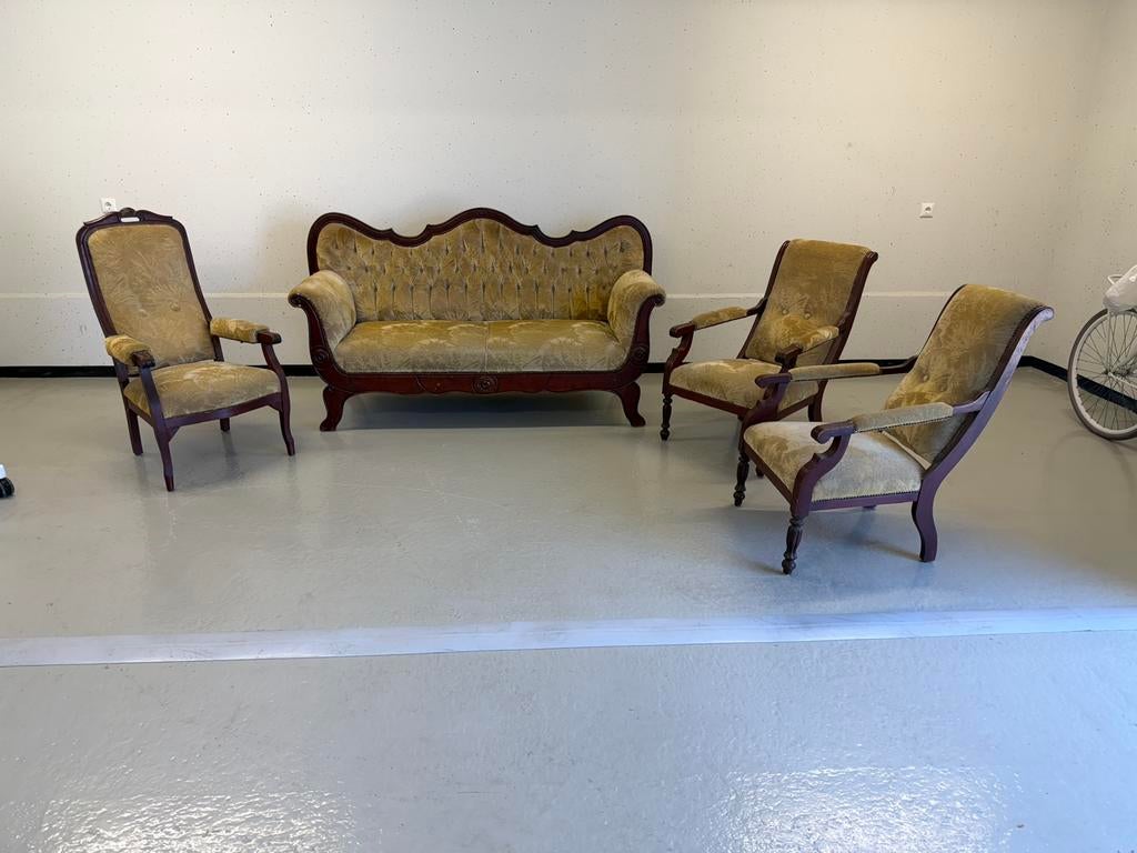 Te koop hele mooie bijzondere antieke bank en stoelen, Ophalen