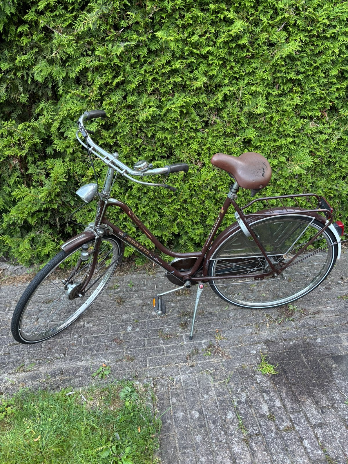 Nette Batavus oldtimer in orima staat., Ophalen