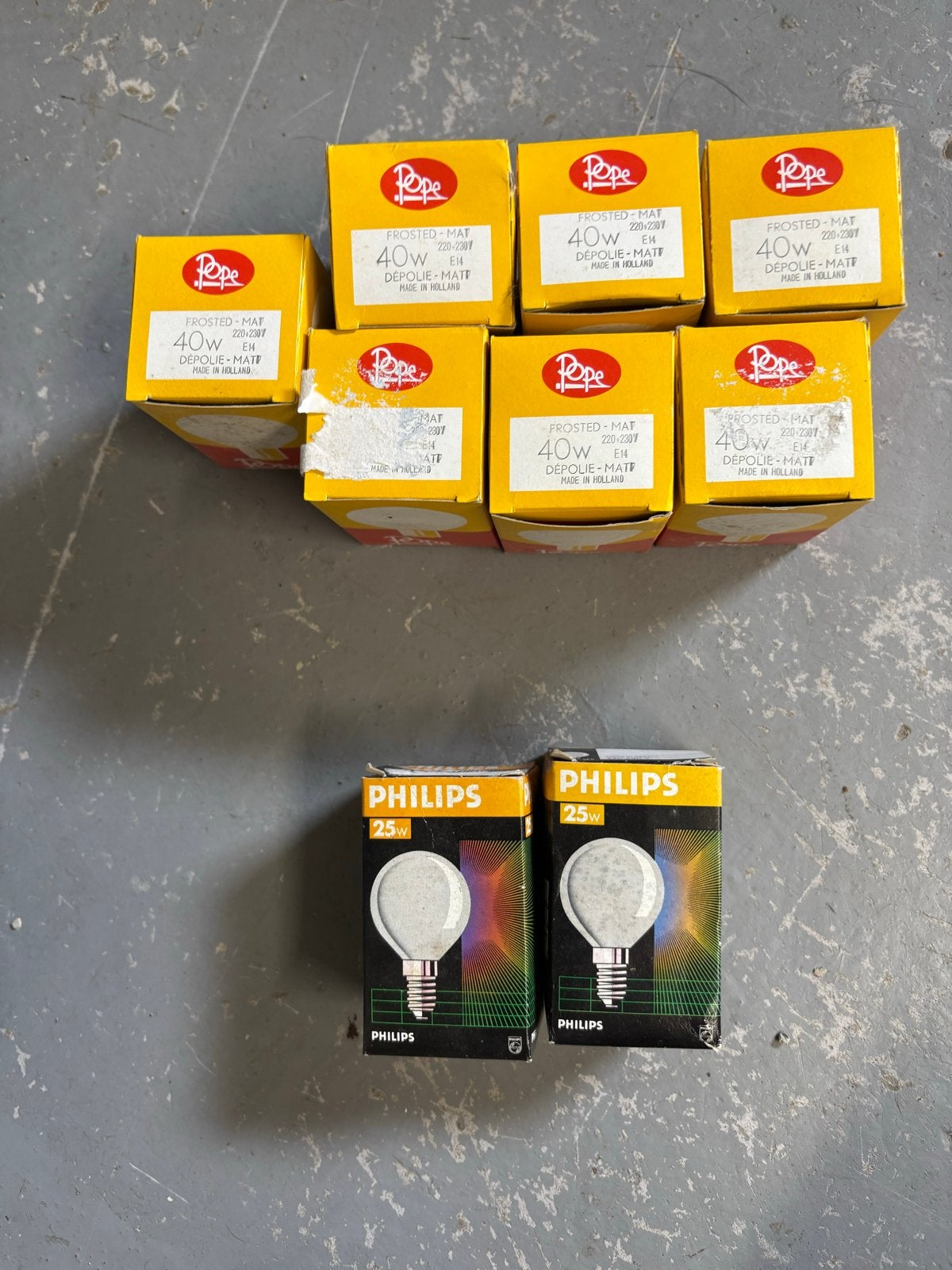 9 Nieuwe Gloeilampjes: 7x Pope 40W, 2x Philips 25W Mat Glas, Ophalen of Verzenden, Nieuw, Glas, Philips