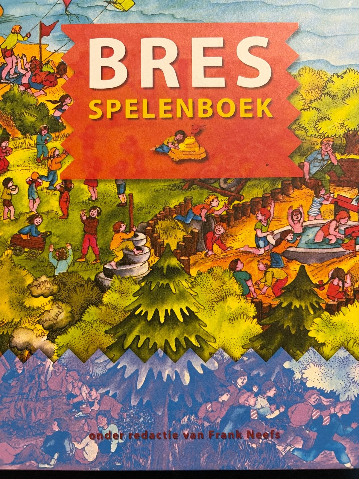 BRES Spelenboek - Frank Neefs, Ophalen of Verzenden, Gelezen, Non-fictie