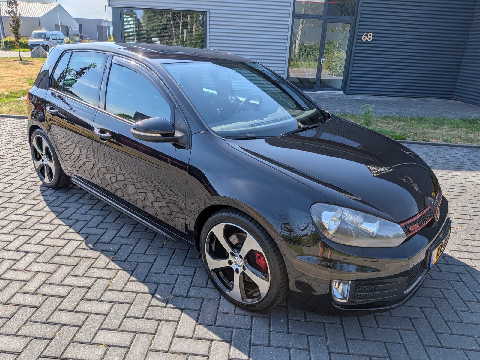 Volkswagen Golf 2.0 GTI 155KW 2012 Zwart, Voorwielaandrijving, 4 cilinders, 1984 cc, Zwart